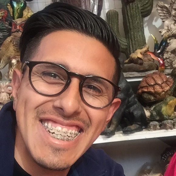 Meet your Posher, Robert - Picture 1 of 3